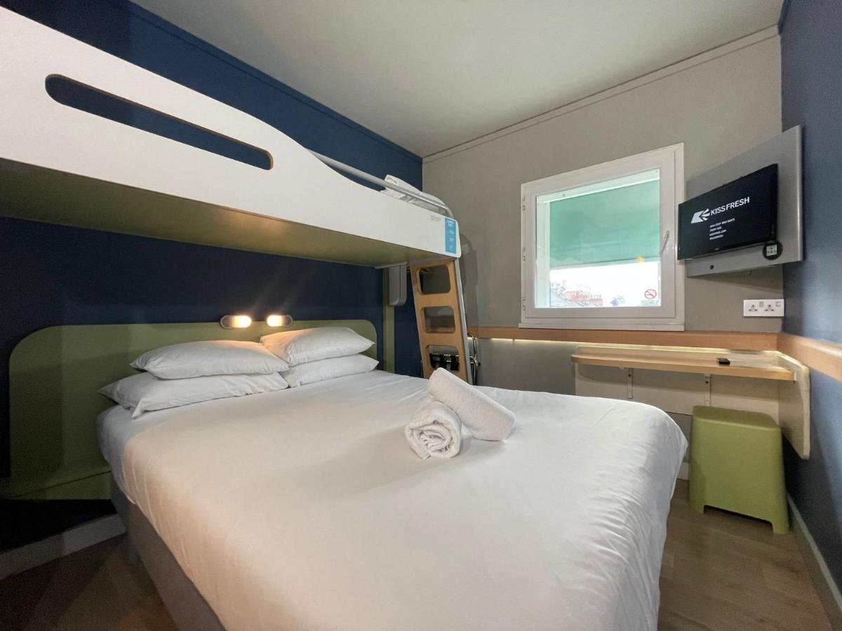 Ibis Budget Belfast City Centre Экстерьер фото