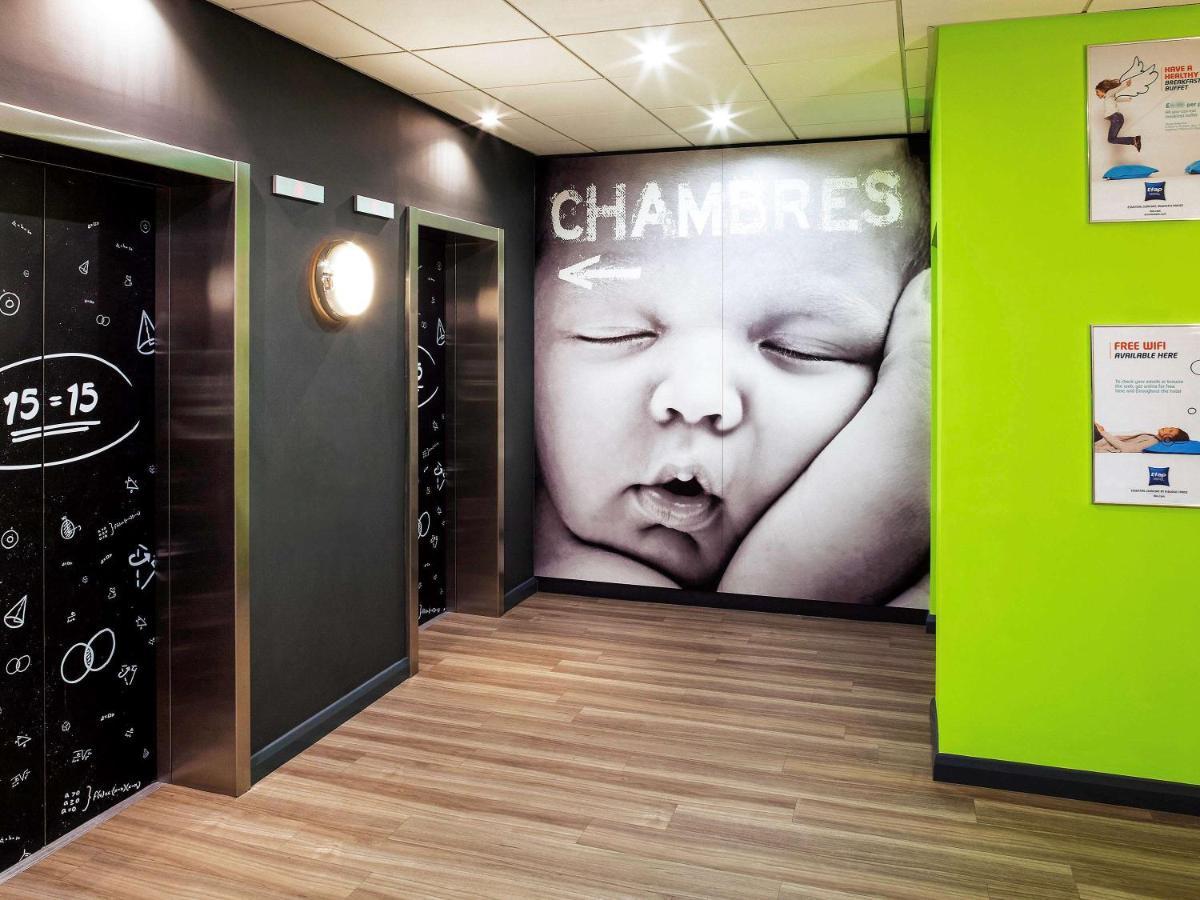 Ibis Budget Belfast City Centre Экстерьер фото